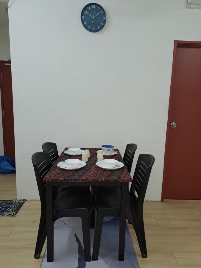 1201 Apartment Ladang Tok Pelam Tepipantaibatuburuk 瓜拉丁加奴 外观 照片